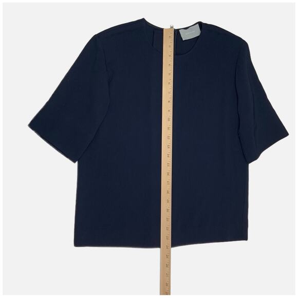 Everlane Japanese Go Weave Back-Zip Short Sleeve Blouse Navy Women's Size 0 - Picture 8 of 10